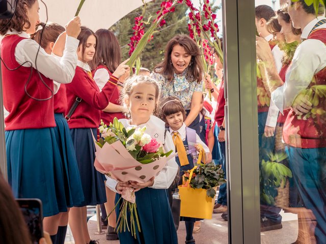 LICEUL TEORETIC SFINTII TREI IERARHI7