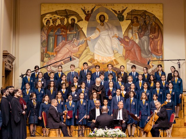 LICEUL TEORETIC SFINTII TREI IERARHI6