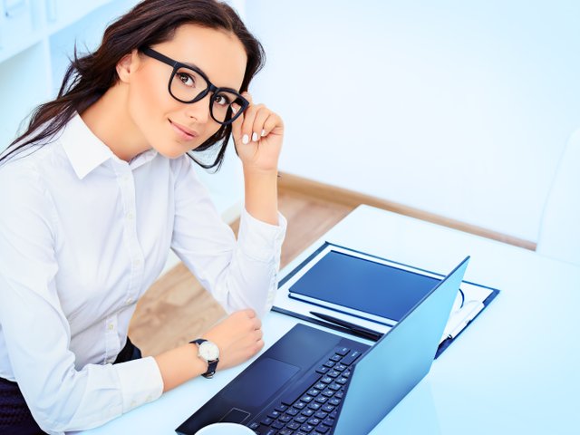 ABSOLUTE CONSULTING TEAM1