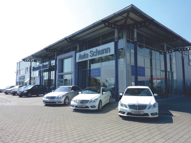 AUTO SCHUNN1