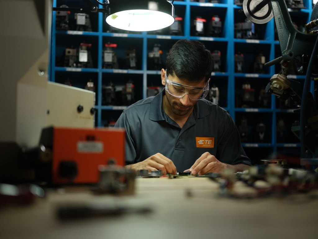 Job offers, jobs at TE CONNECTIVITY SENSOR SOLUTIONS S.R.L. bestjobs