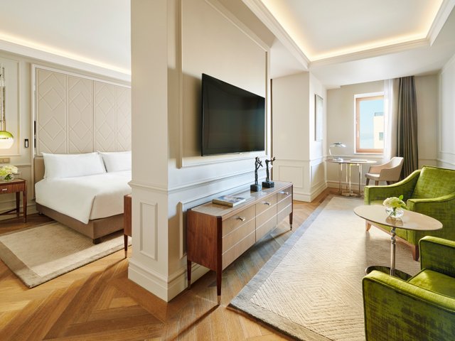 InterContinental Athénée Palace Bucharest, an IHG Hotel12